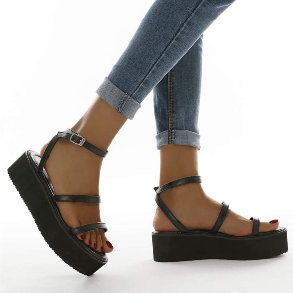 SHEIN Thin Strap Platform Sandals